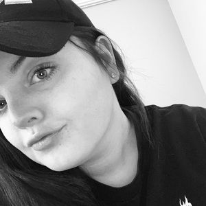 Meet your Posher, Ellie